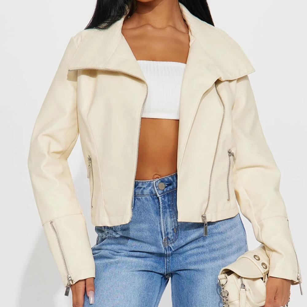 FASHION NOVA Jacket